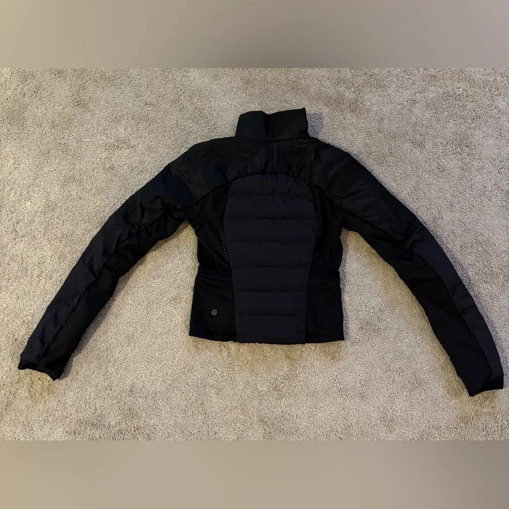 Lululemon Down for It All Cropped Half-Zip Pullover Jacket Black Sz 4 Like New - Image 10