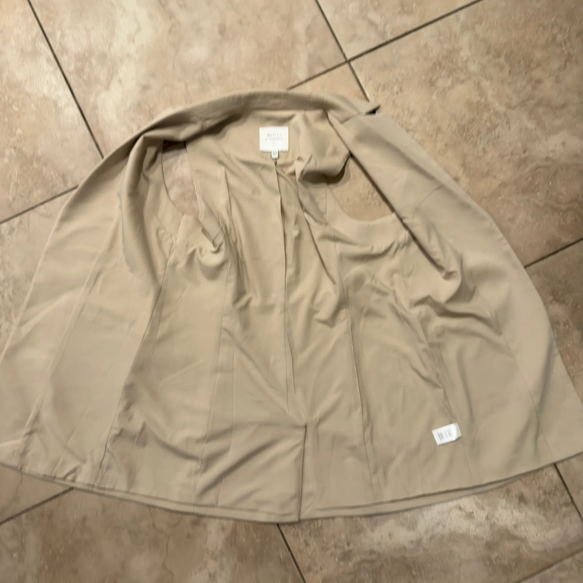 Maison d’Amélie Paris Beige Tailored Long Vest XS – Sleeveless Coat (NEW) Tan - Image 5