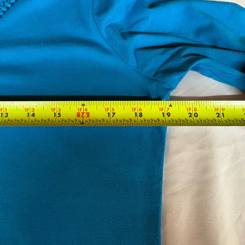 Soft Surroundings Vibrant Teal v-neck top with crochet or loop trim details M - Image 6