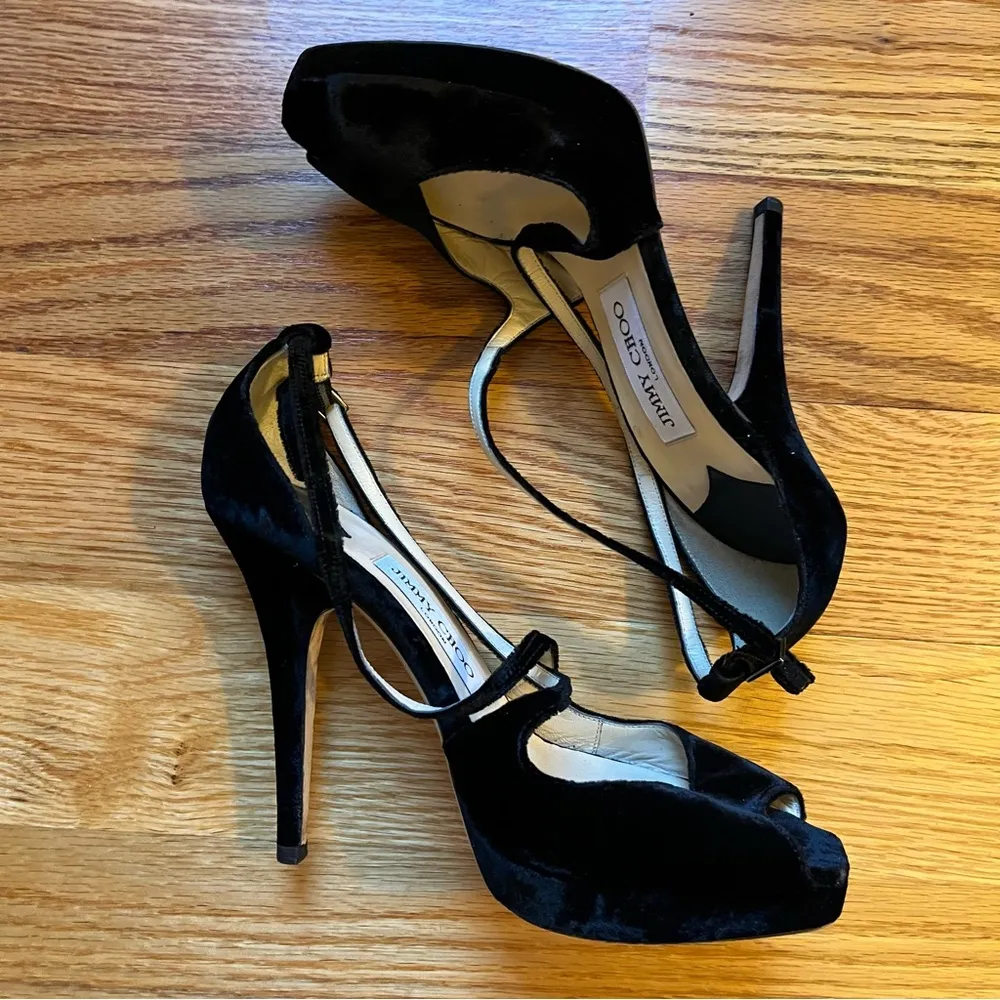 black velour platform heels size 37 - Image 2
