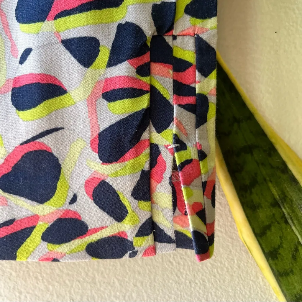 Elie Tahari• neon modern leopard crop•Sz 8 - Image 5