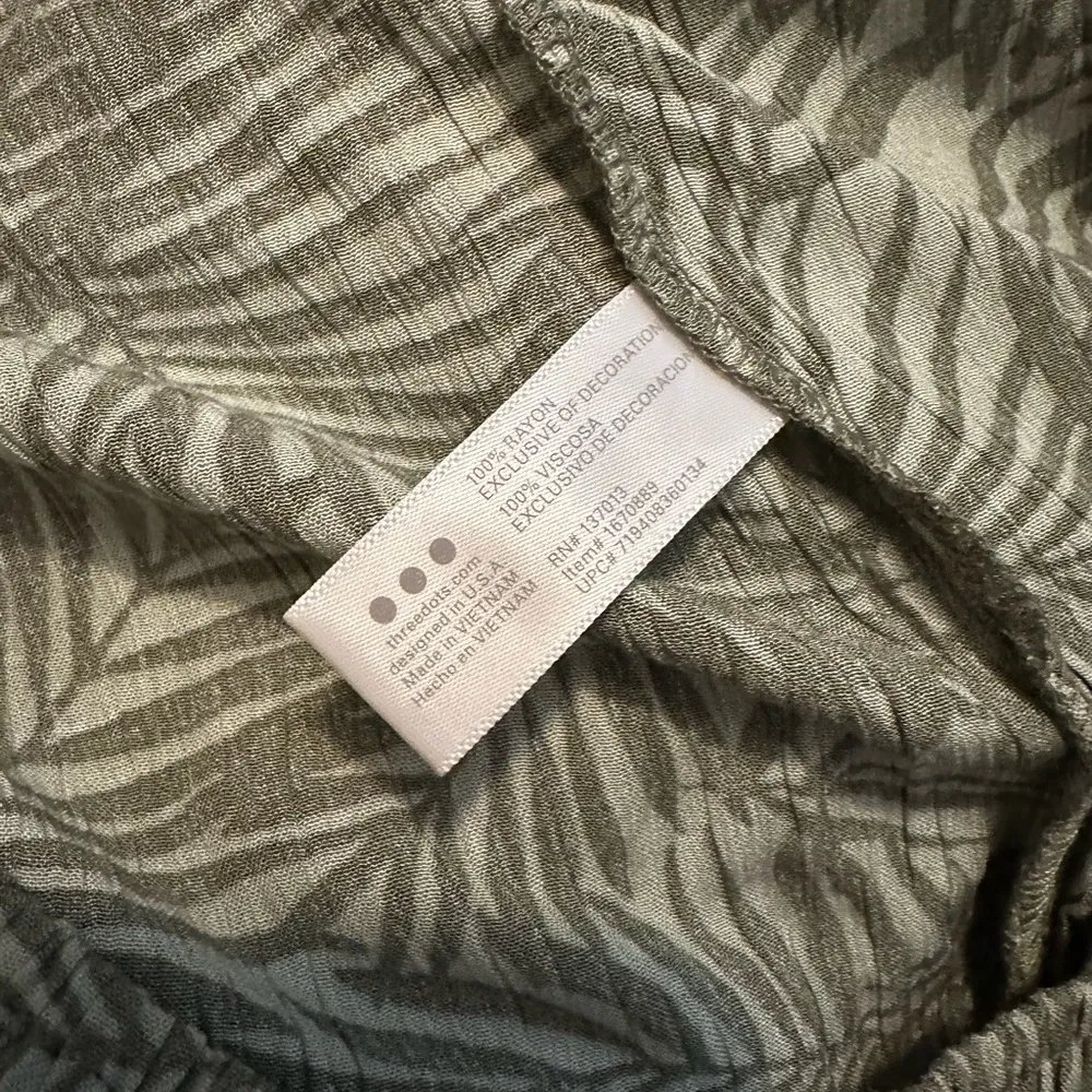 NWT Three Dots Ladies Pull On Tropical Printed Shorts Size XXL - Image 5