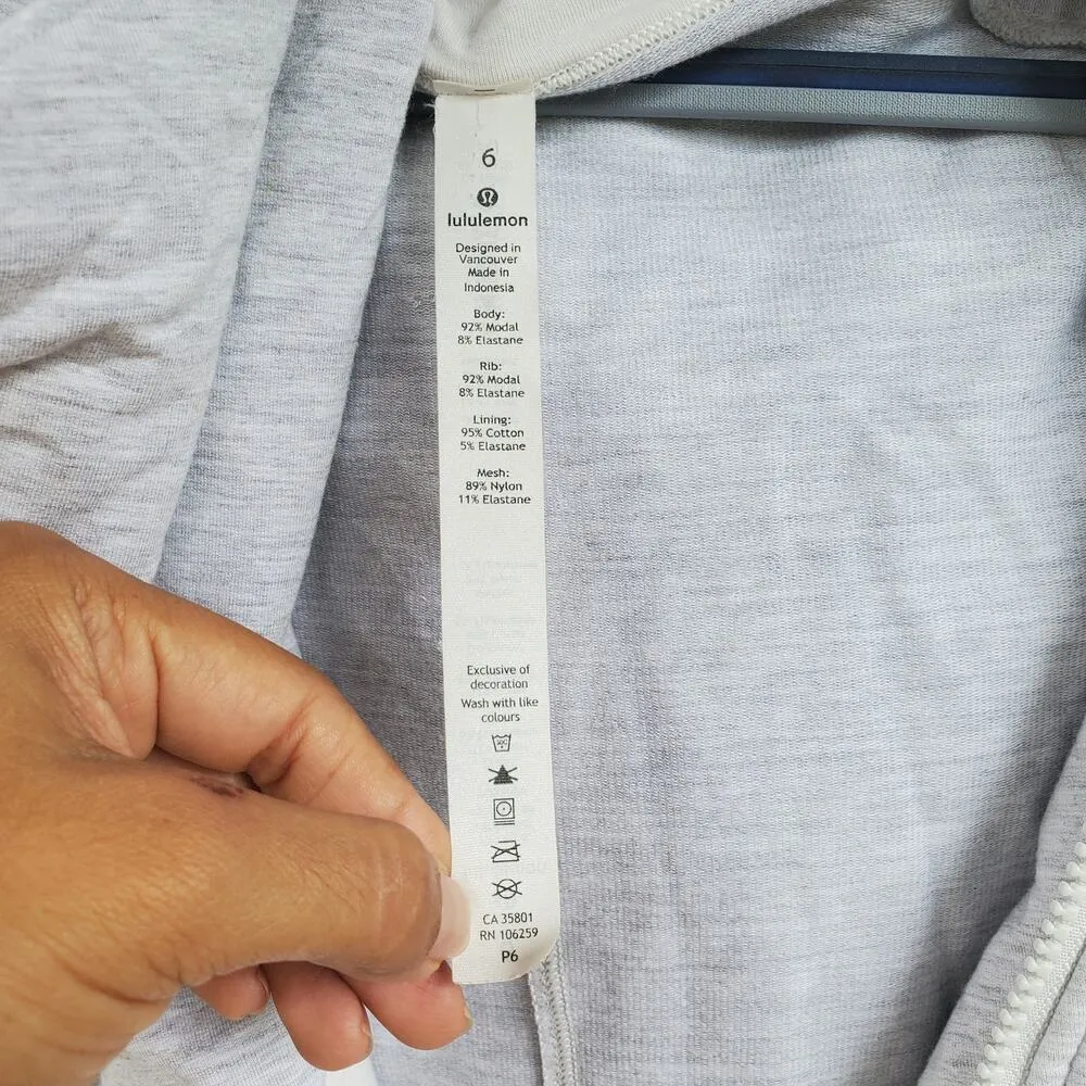 Lululemon Coast Hoodie
Heathered Core Ultra Light Grey Size 6 - Image 9