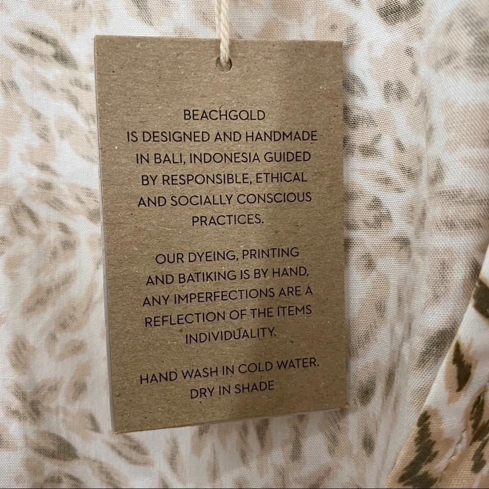 Beachgold Deep V - Image 6