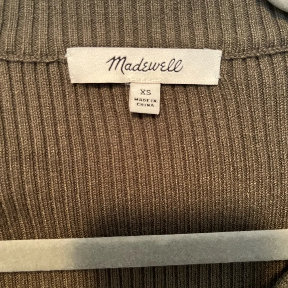 Madewell Henley Sweater - Image 4