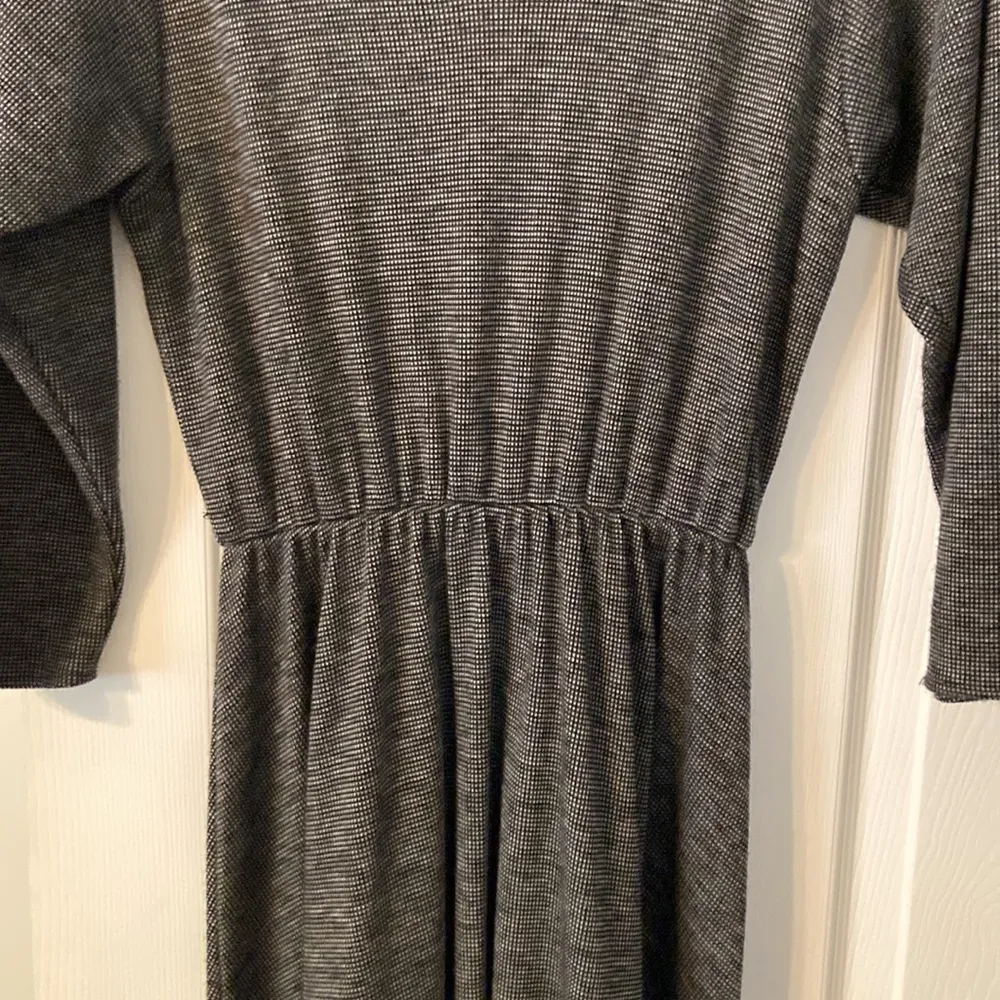 J.B.TOO Dress no size length 47” bust 34” gray and black color , maxi dress - Image 5