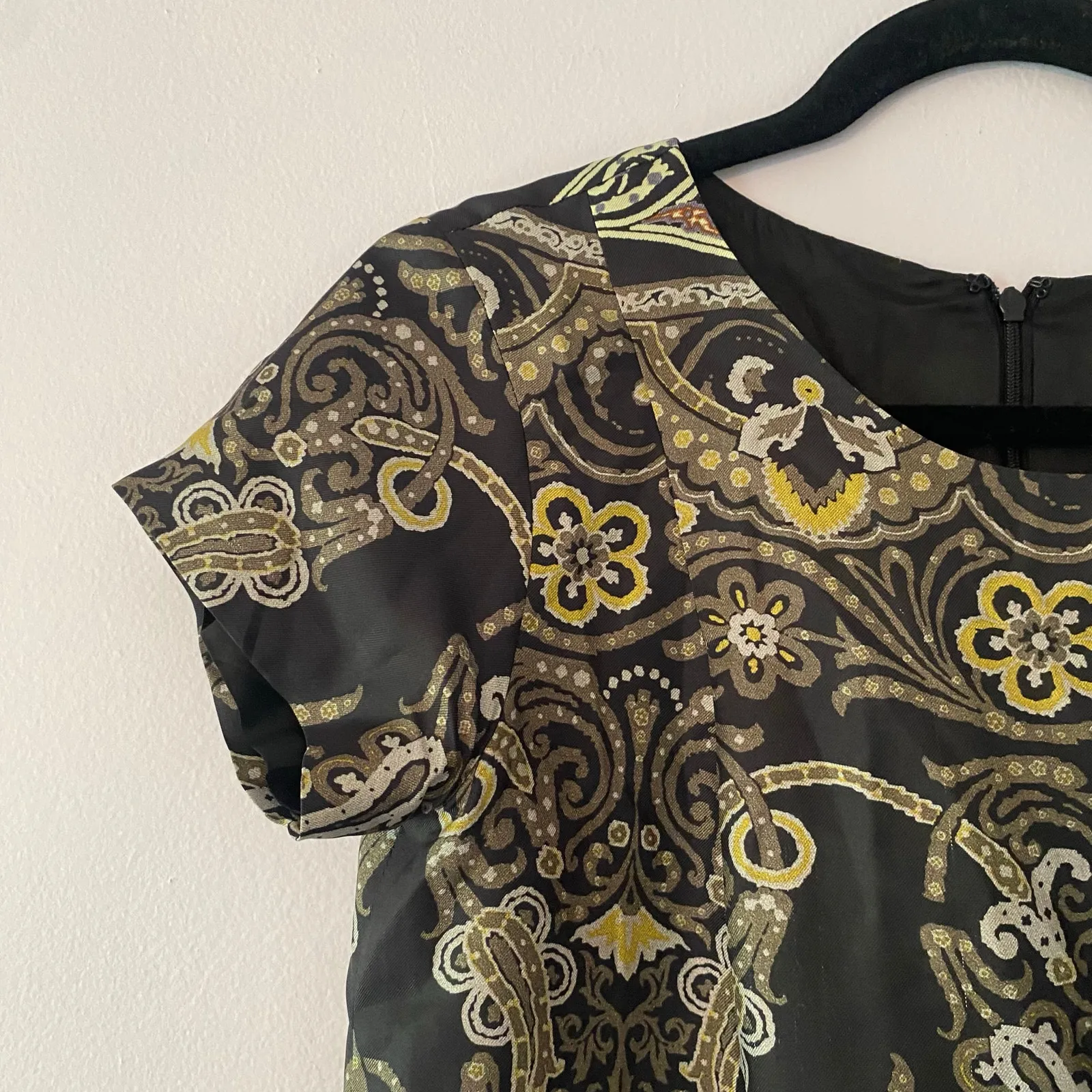 Etro Black Paisley Short Sleeve Knee Length Dress 100% Silk Women's 42 / Medium - Image 3