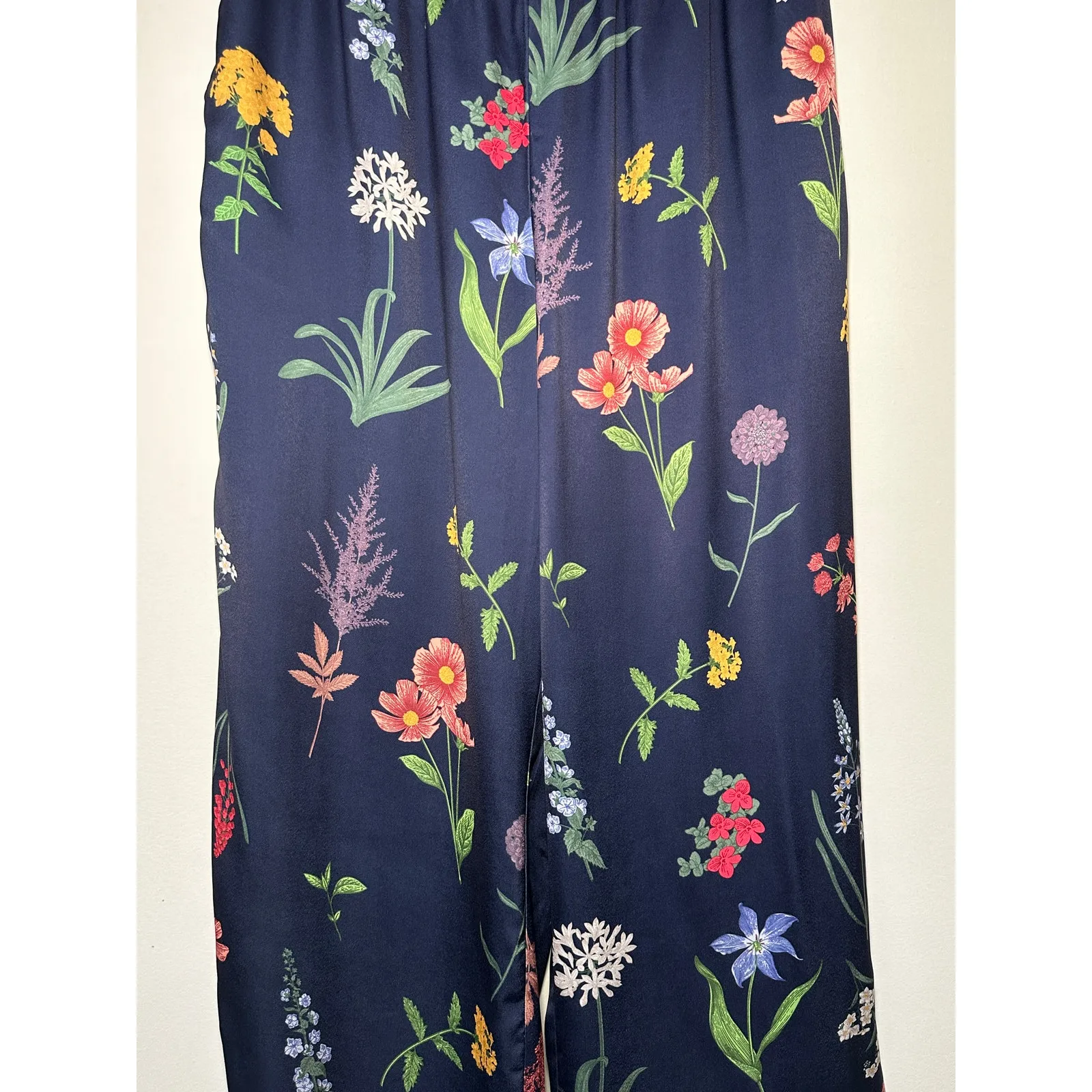 Mestiza New York Gigi Pajama Set 2 Piece Navy Multi Size Medium NWT Floral Print Blue - Image 13