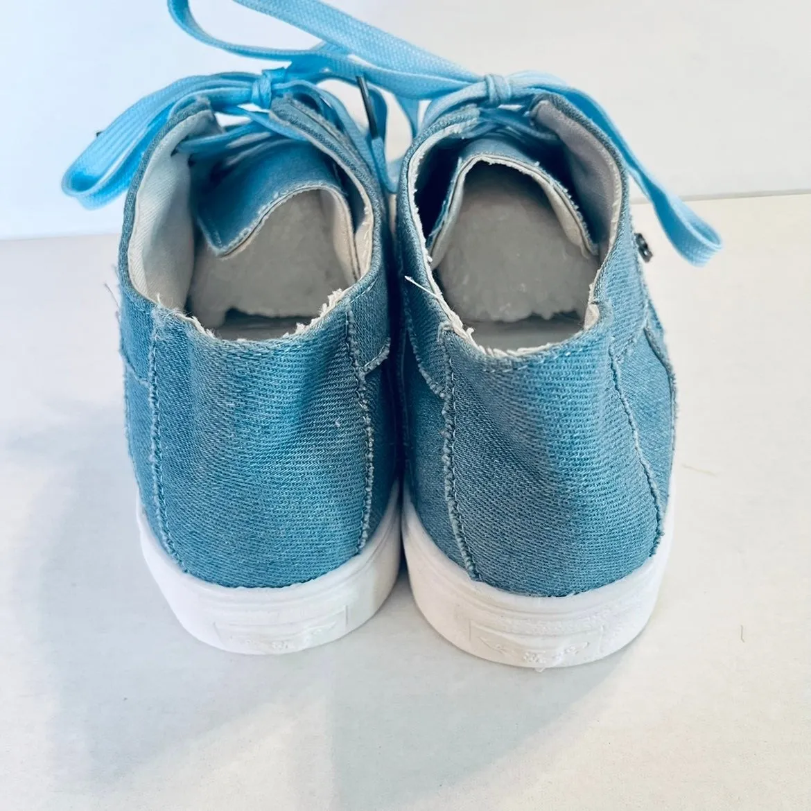 SHEIN Blue Denim Look Canvas Sneaker Tennis Shoe Size 40 US Womens Size 9.5 NWOT - Image 9