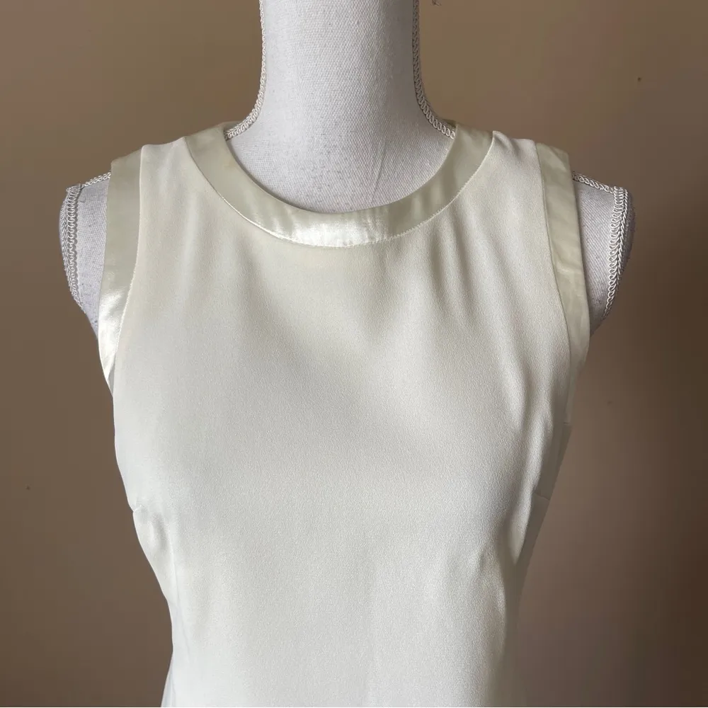LAUNDRY BY SHELLI SEGAL | Cream Satin Accent Shift Dress Sz 4 - Image 2