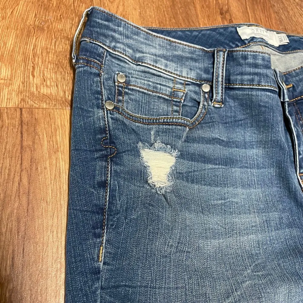 Torrid Crop Classic Skinny Jeans Vintage Stretch Medium Wash Low Rise Size 18XLT - Image 4