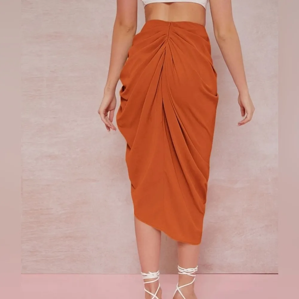 SHEIN High-Slit Ruched Burnt Orange Midi Skirt - Image 2