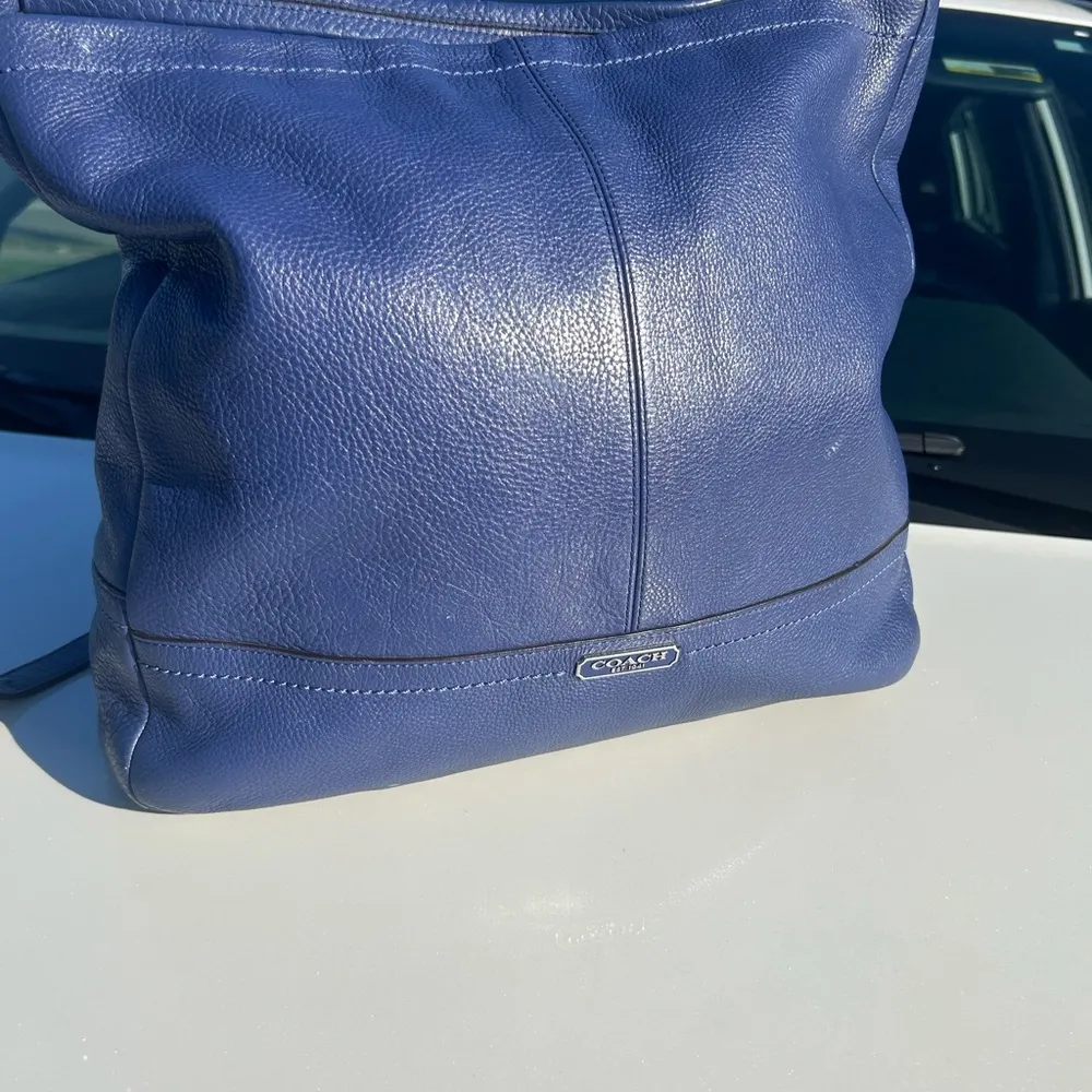 Coach Blue Leather Large Purse - Image 16