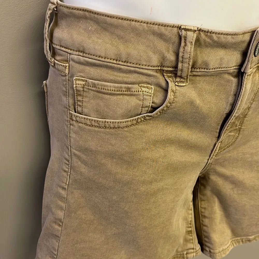American Eagle Women’s Heather Taupe Super Stretch MIDI Twill Shorts- Size 10 - Image 5
