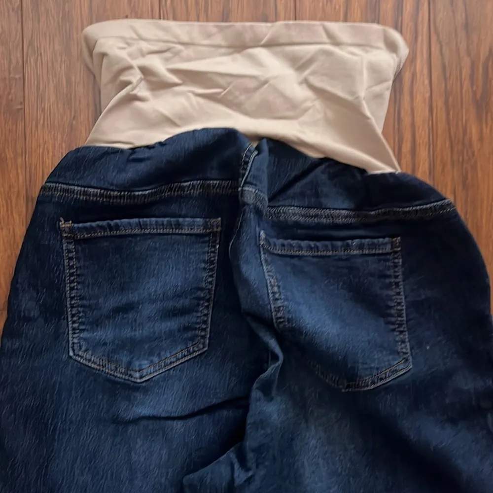 Indigo Blue maternity jeans - Image 8