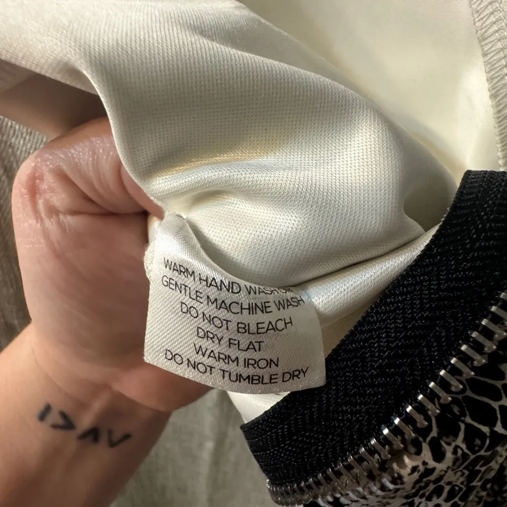 I.AM.GIA Pants White Black Snake Print Faux Leather High Waist Belted Size med - Image 8