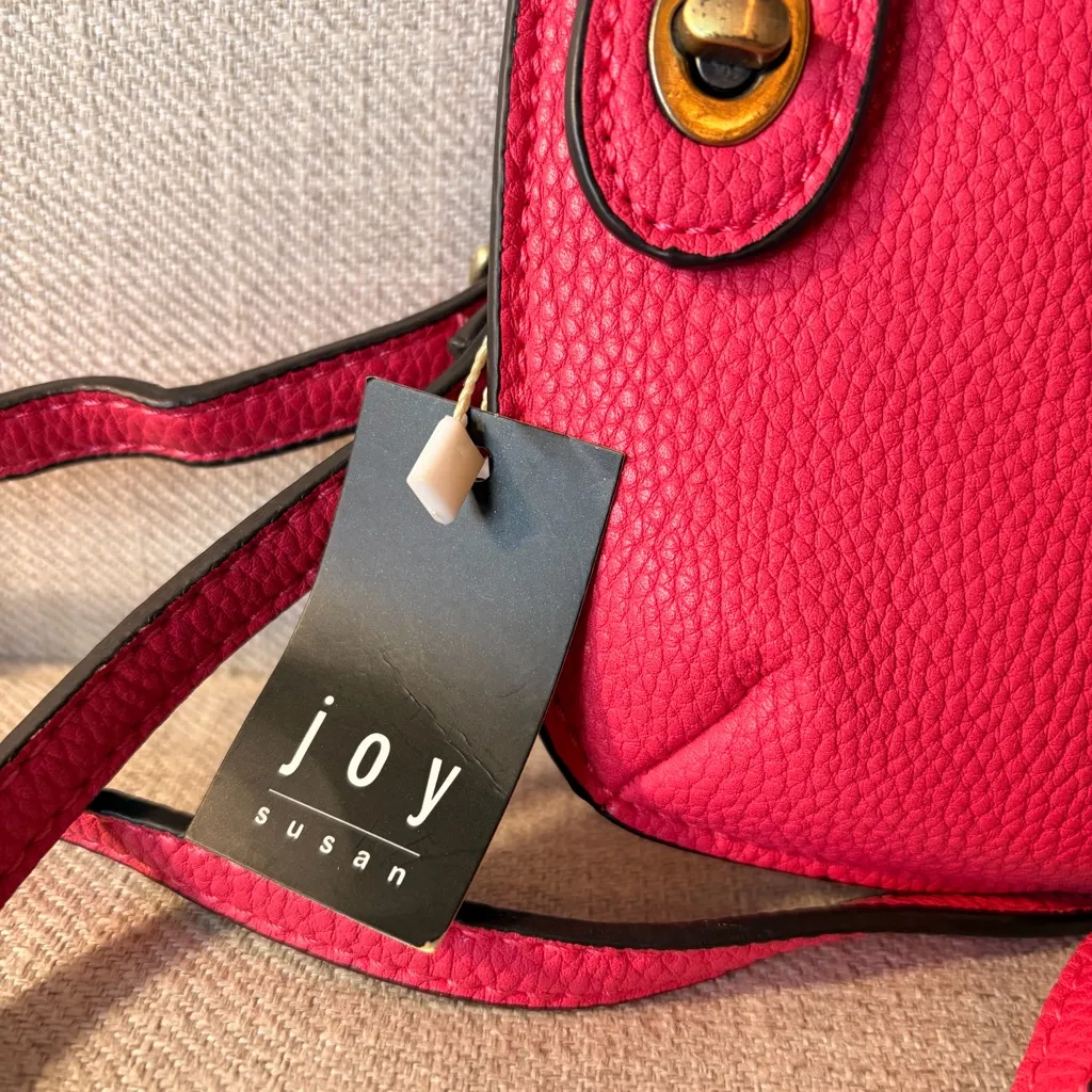 Joy Susan Pink Faux Leather Convertible Crossbody and Wristlet NEW WITH TAGS - Image 2