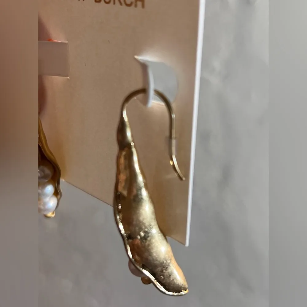 Tory Burch Gold Sculptural Drop Earrings -Three Peas in a Pod, unique, giftable - Image 5