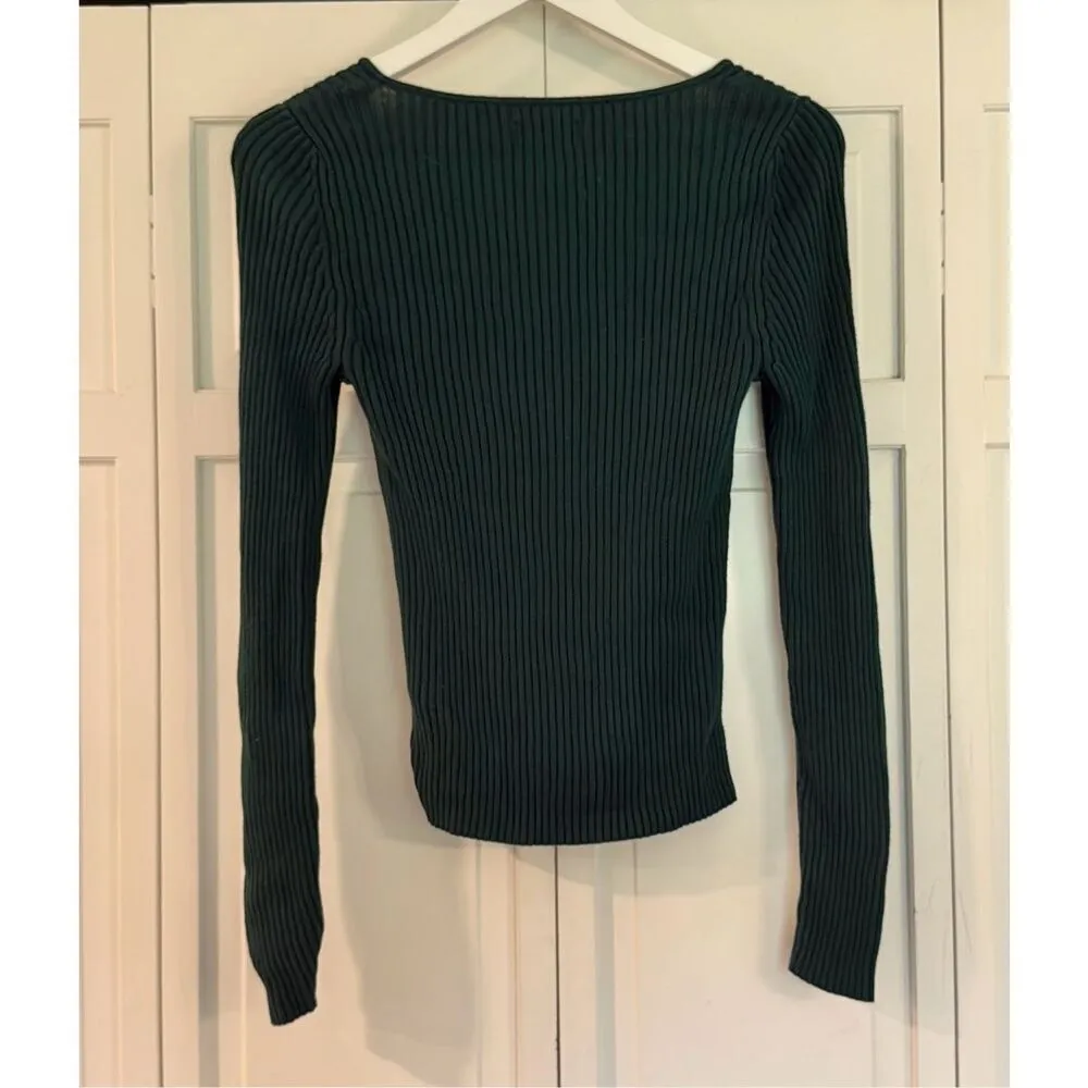 Gap green ribbed sweetheart sweater size M - Image 8