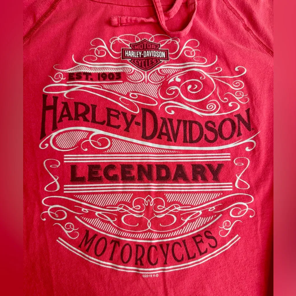 Women’s Harley-Davidson Legendary Graphic Cowl Neck Long Sleeve Shirt Red Size M - Image 8