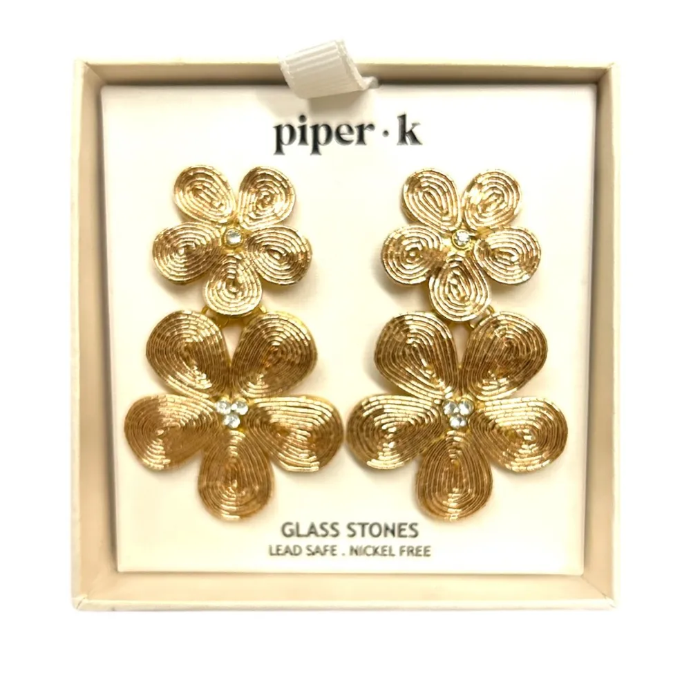 PIPER K Bohemian Gold Tiered Floral Crystal Drop Studded Summer Earrings NEW - Image 3