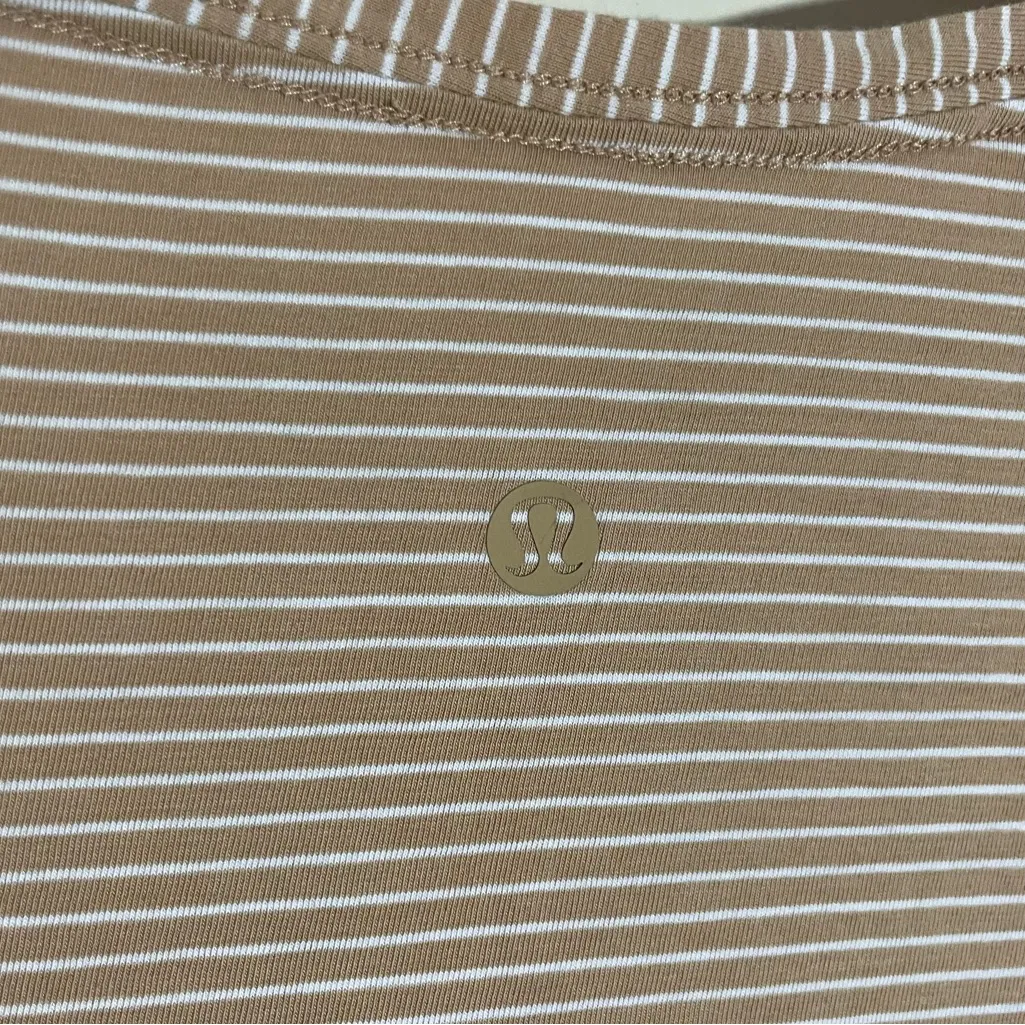 Lululemon Love Curved Hem Stripes Crewneck Tee - Image 8