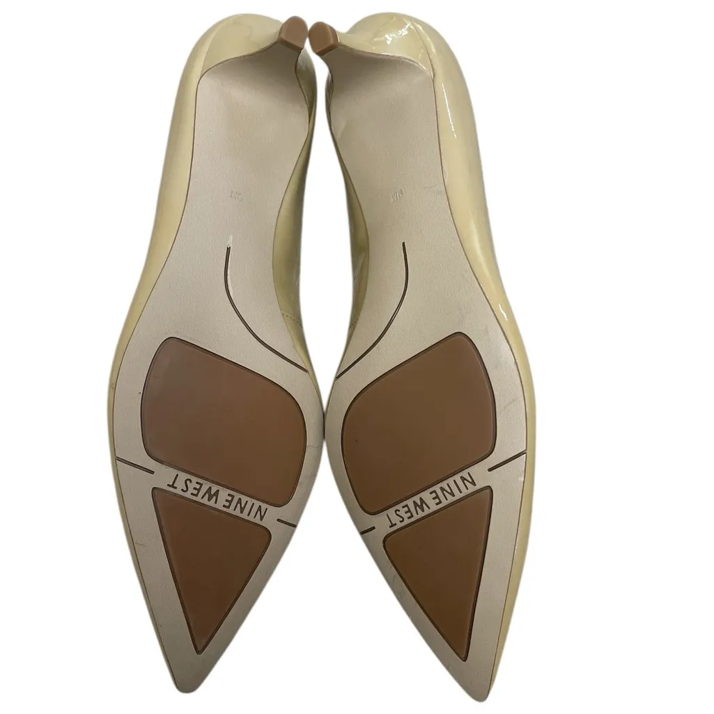 Nine West Nude Patent Leather kitten heel - Image 5