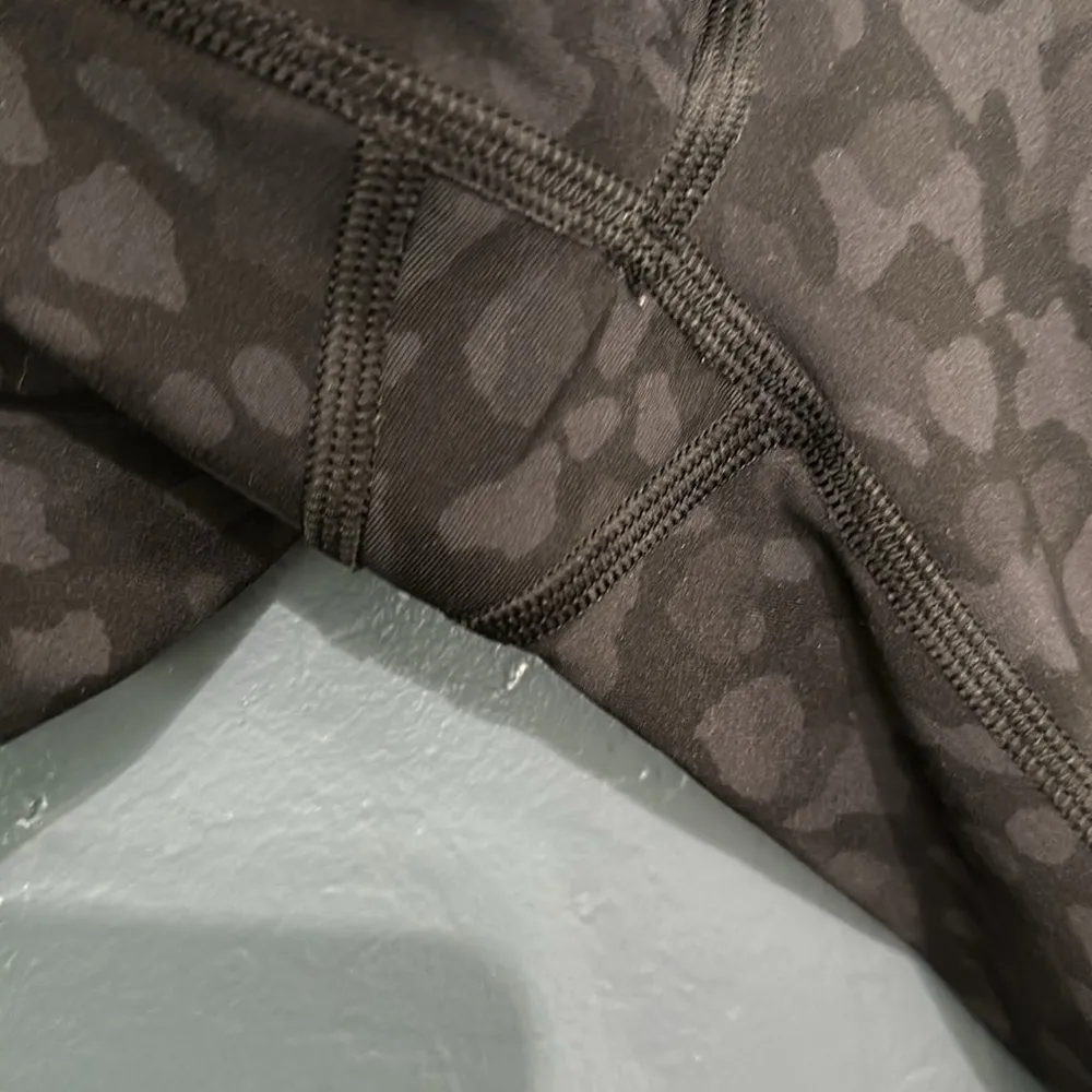Lululemon  7/8 legging cheetah - Image 5