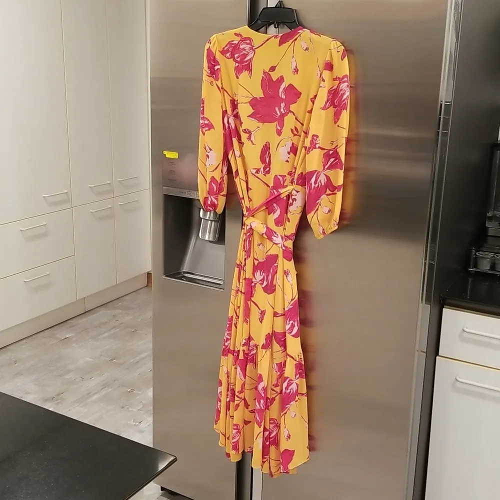 💕COLOR ME COURTNEY💕 Eleanor Wrap Dress ~ Orchid Bloom Floral Print Midi Small - Image 9