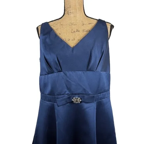 Alfred Angelo 7008 A-Line Dress Bridesmaid Homecoming Navy Blue Satin Size 16 - Image 2