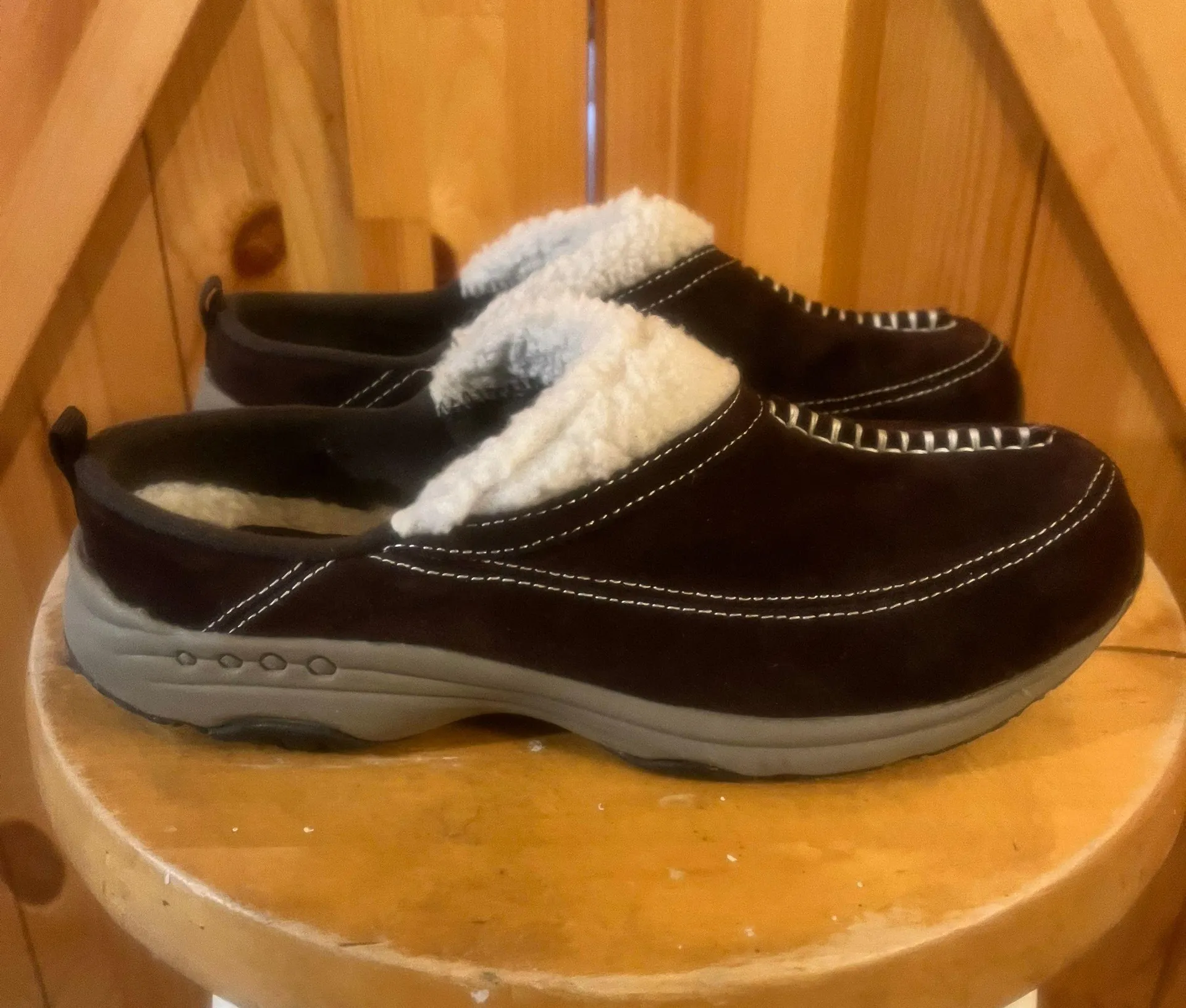 Easy Spirit Estravelwind 7.5M Slip On Clogs Mules Brown Suede Leather Sherpa - Image 3