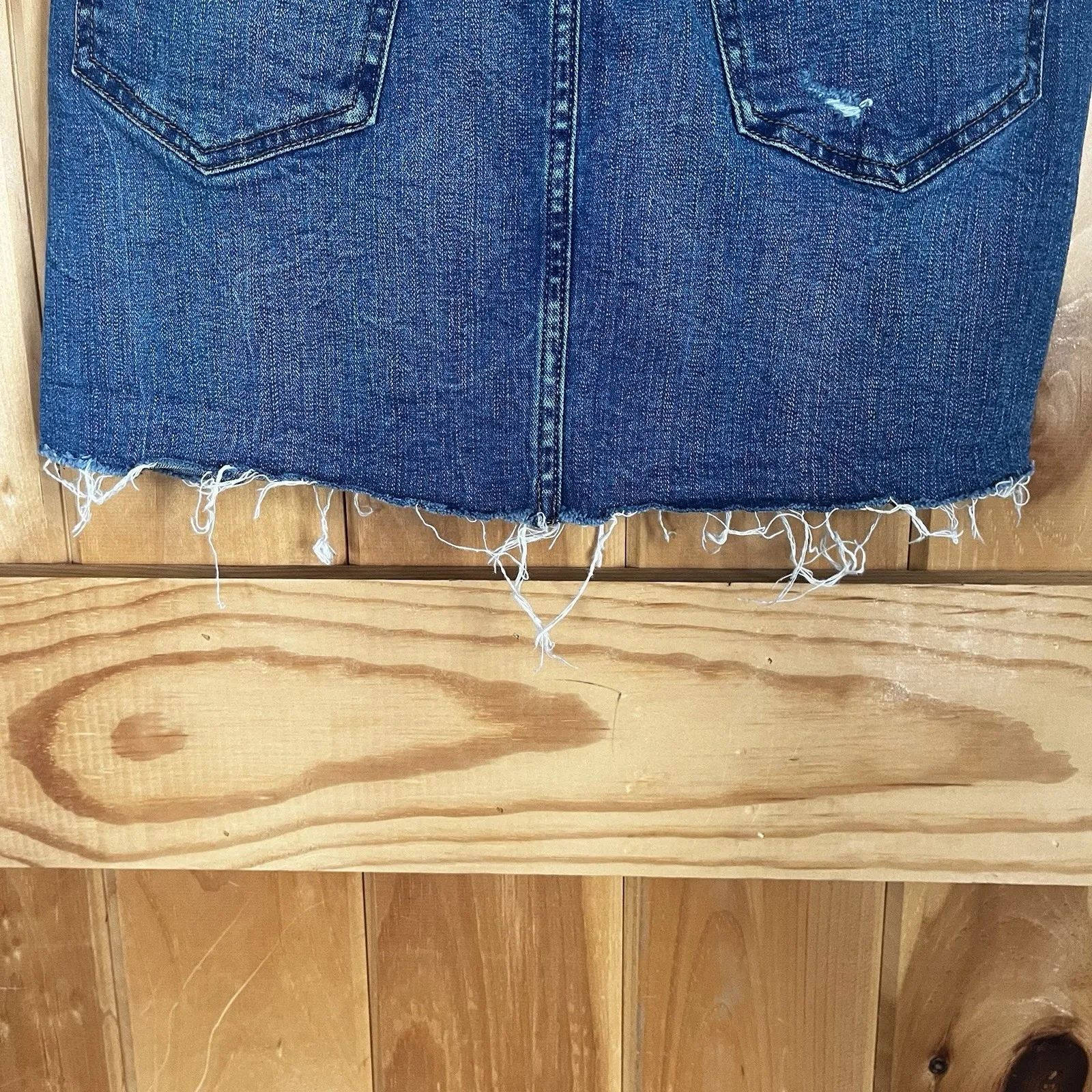 Aeropostale Woman's High‎ Rise Mini Denim Skirt Size 2 Frayed Hem 5 Pockets - Image 10