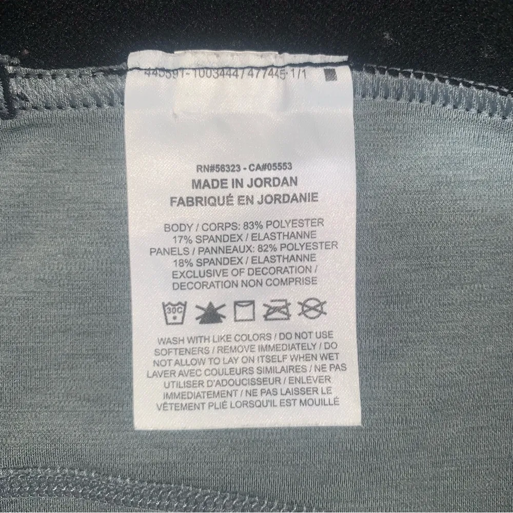 Nike PRO Leggings Women’s Size Medium Grey/Black - Image 4