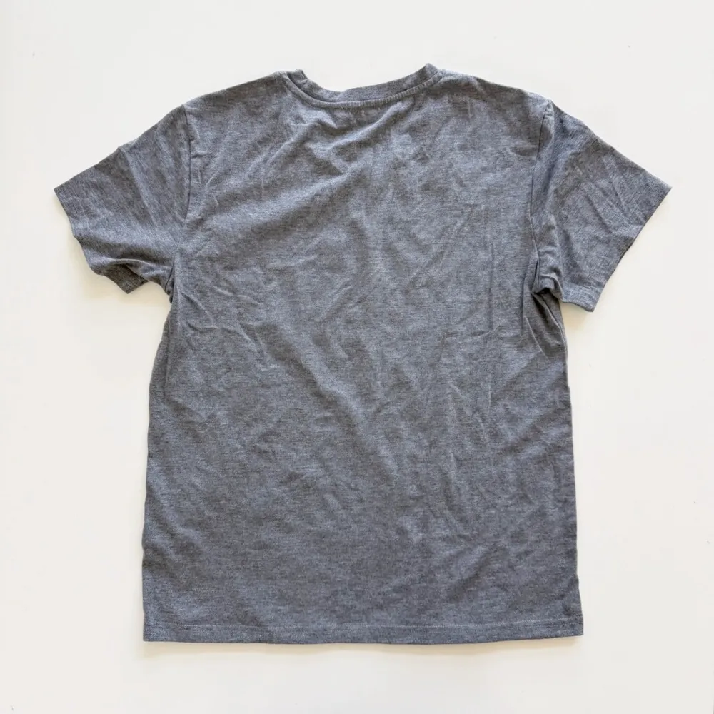 Sheshow  Shipwreck Tee size medium - Image 6