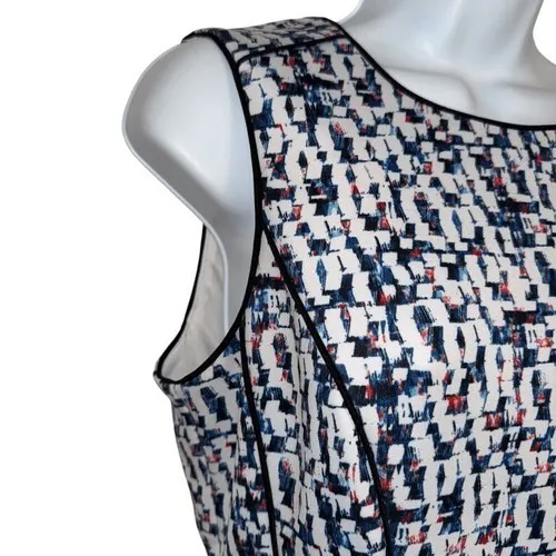 WHITE HOUSE BLACK MARKET Fit & Flare Abstract‎ Multicolor Scuba Dress EUC Size 8 - Image 4