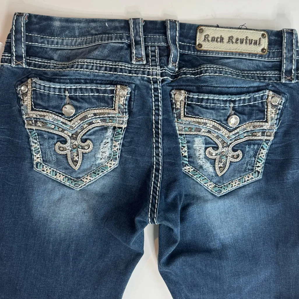 Rock Revival Meri Low Rise Crop Jeans with Embellished Pockets Size 29 - Image 7