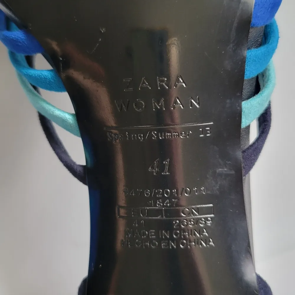 Zara tonal blue strappy stiletto ankle strap stiletto sandals size 41 - Image 9