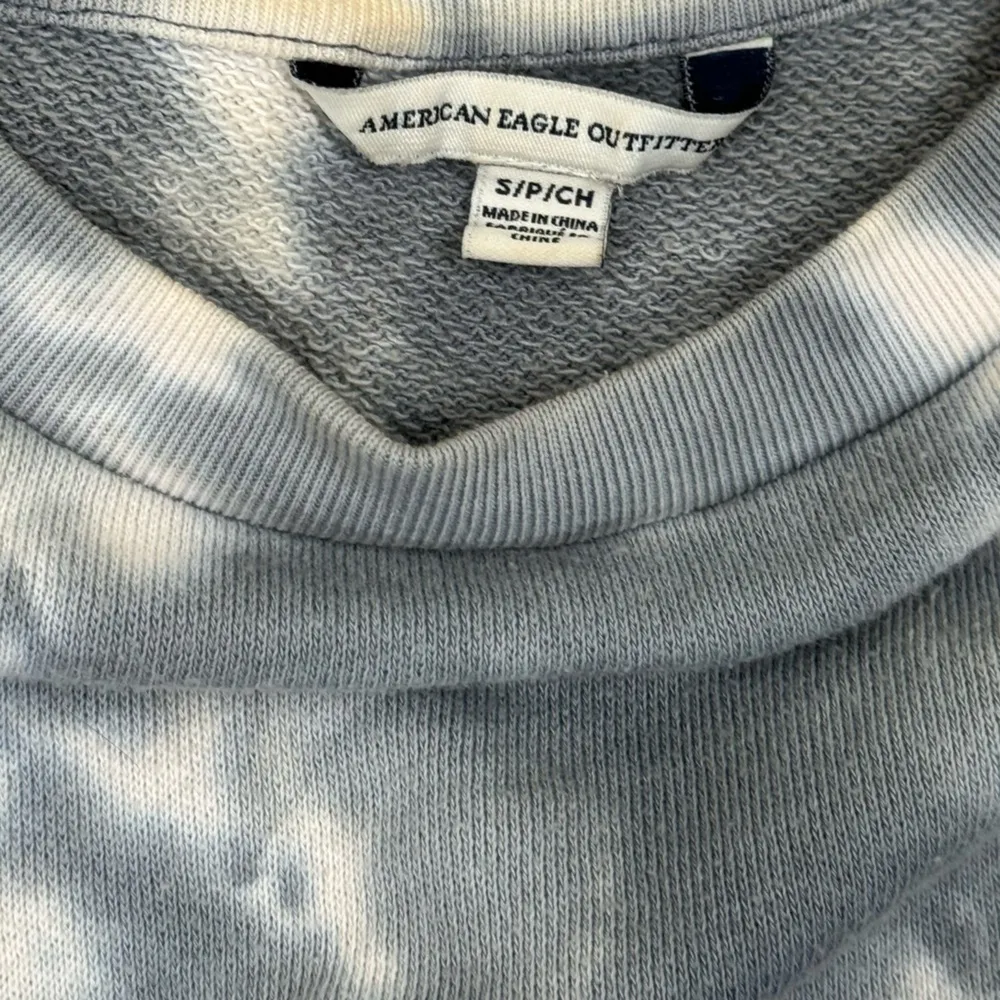 American Eagle Tie Dye Cropped Crew Neck Sweatshirt Small - Image 4