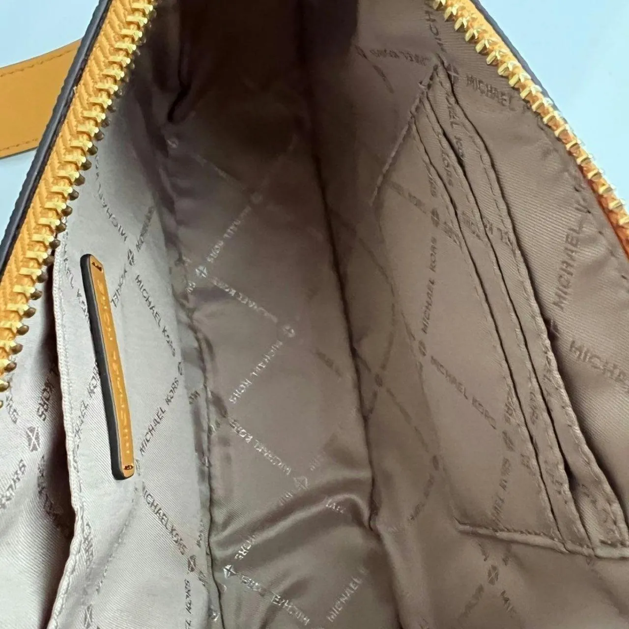 Michael Kors Marigold Tech Attach Crossbody Bag - Image 7