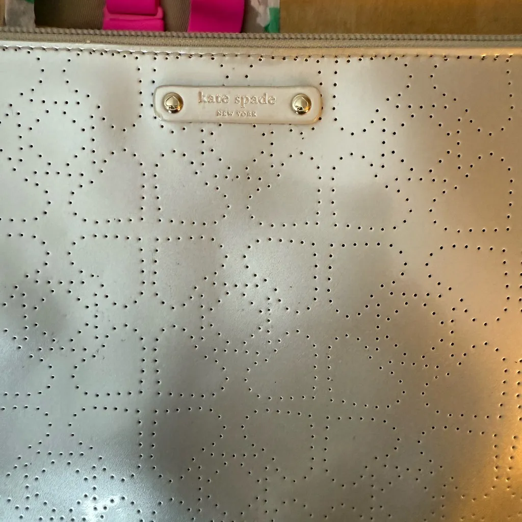 Kate Spade Silver Metallic Perforated Heart Zip Pouch - Image 3