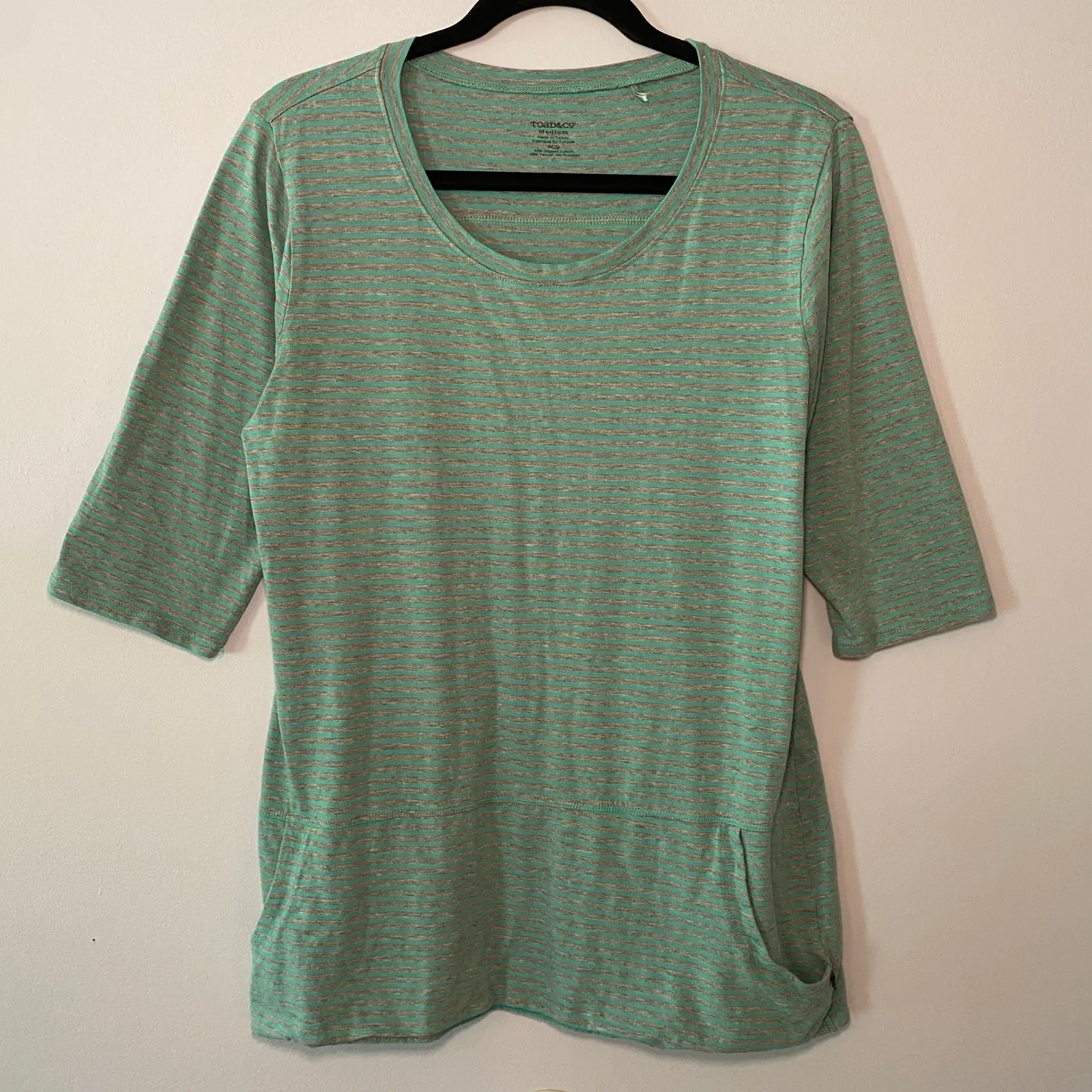 Toad & Co Blue Gray Stripe 3/4 Sleeve Pullover Top Women's size Medium - Image 2