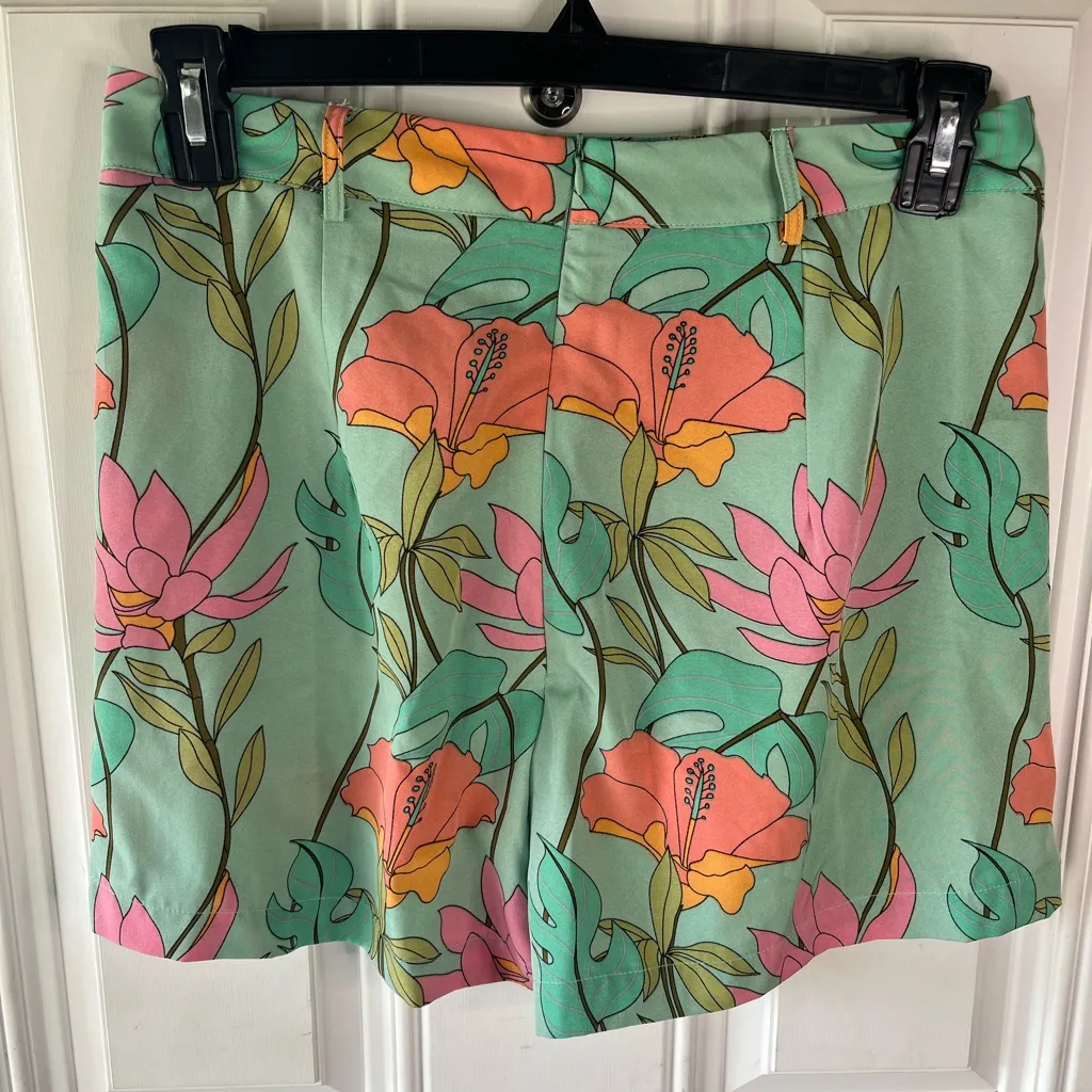 Molly Bracken floral print shorts high rise pleated medium tropical colorful - Image 3