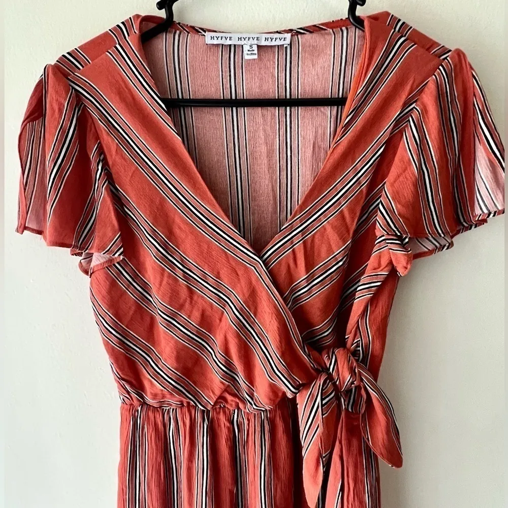 Hyfve Orange Romper size Small - Image 2