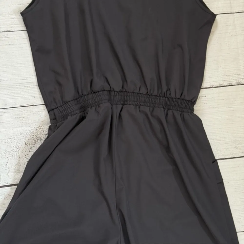 Flexure Bodywear size large dark gray tank top shorts romper - Image 9