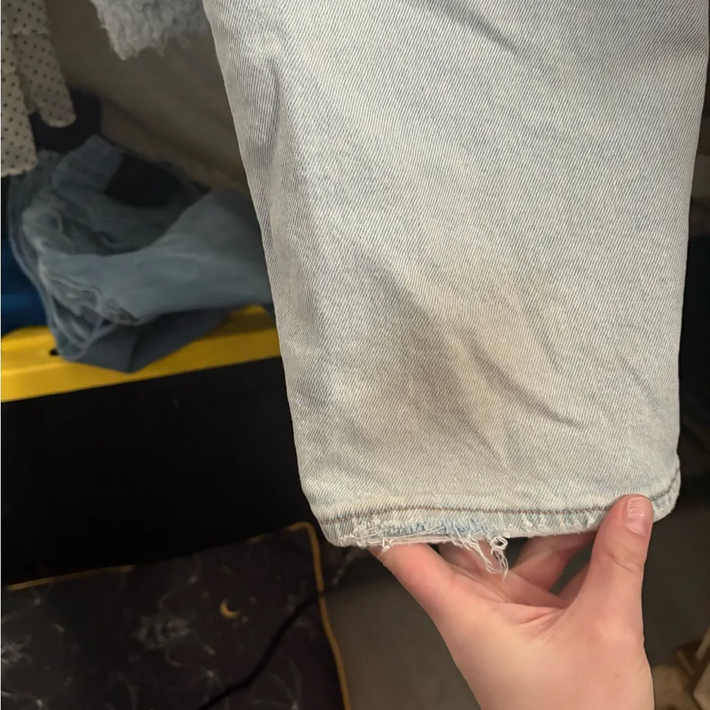 American Eagle Outfitters Light Wash Straight Leg Jeans - Image 6