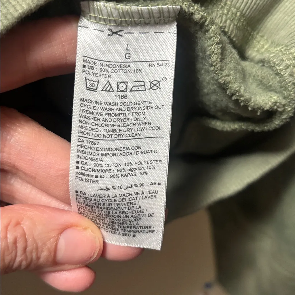 Old navy green tie dye zip up hoodie - Image 6