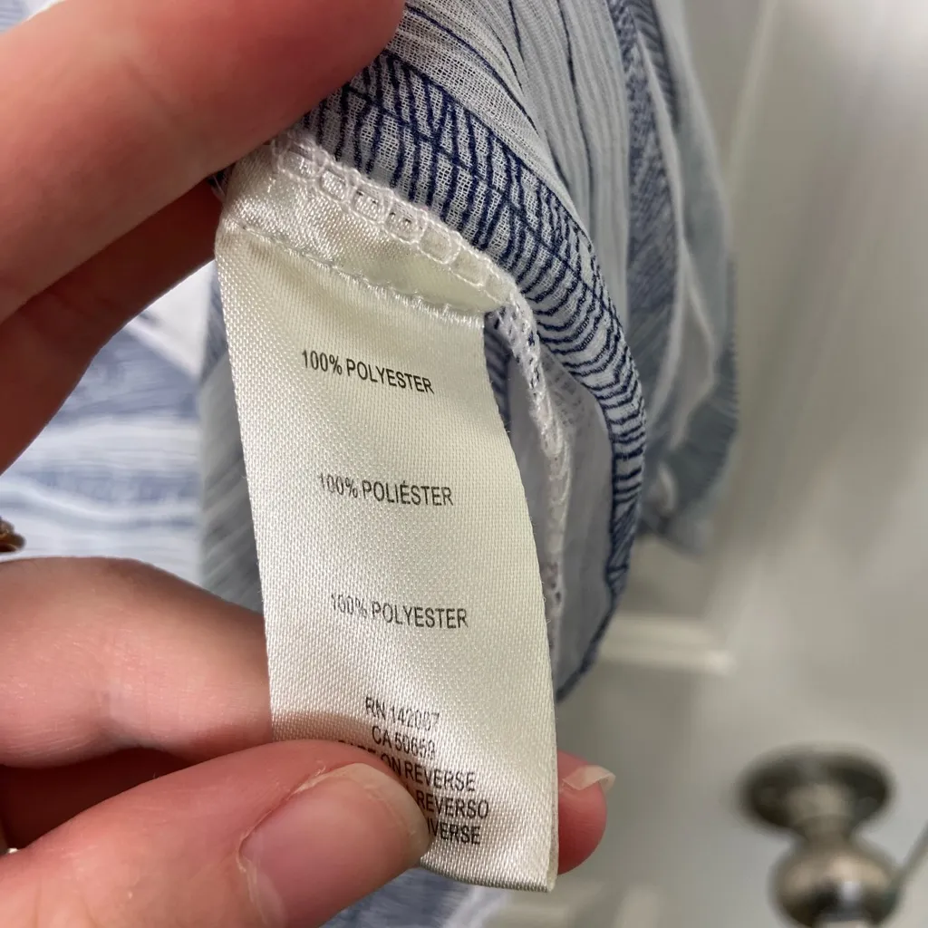 EUC Simply Noelle women’s white blue sheer button front sleeveless long top‎ XS - Image 4