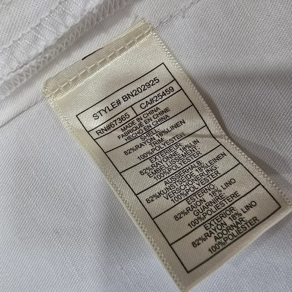 Steve Madden  Baldwin Blazer in White - Image 9