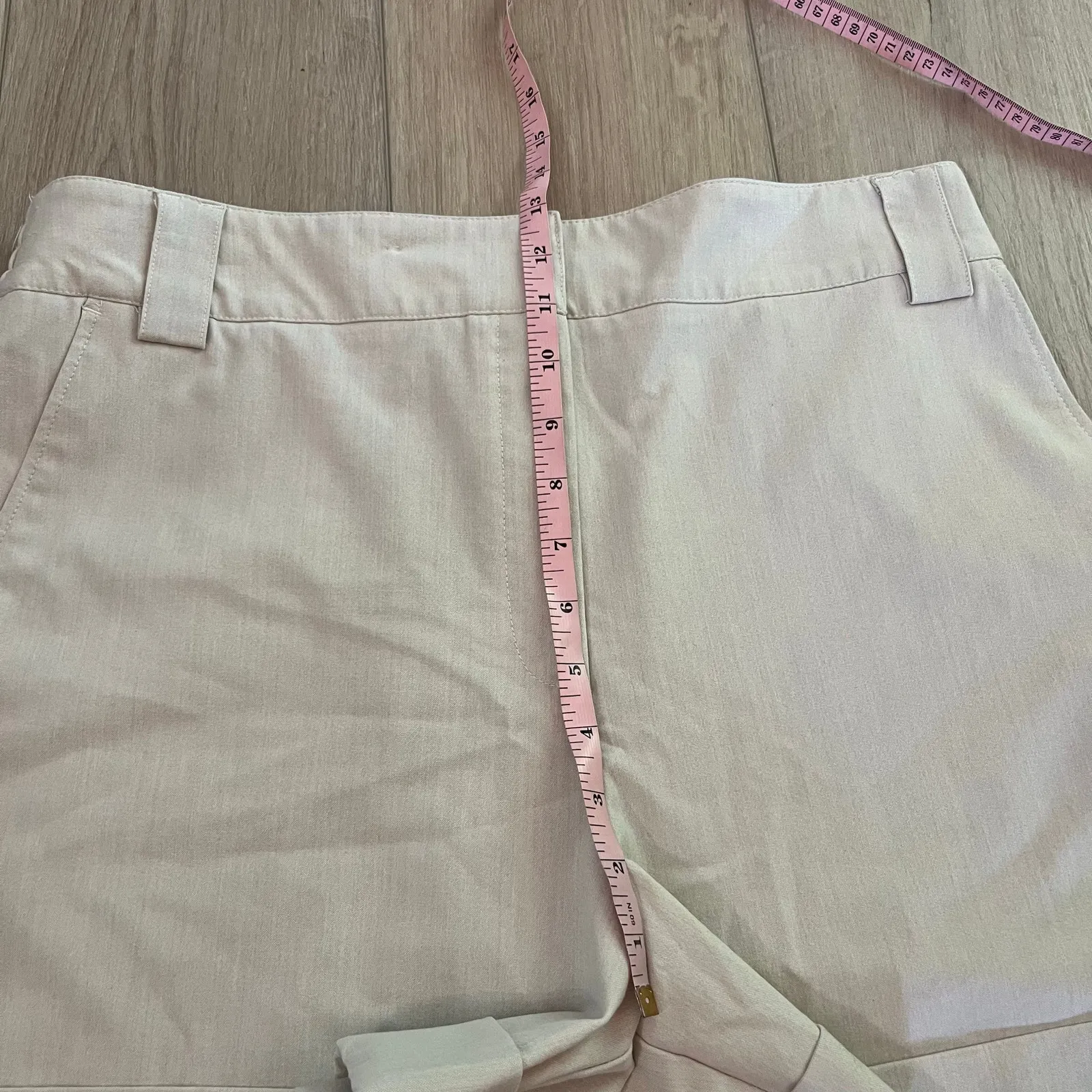 Rachel Zoe Women’s Tan High Waisted Chino Short Size 12 - Image 8