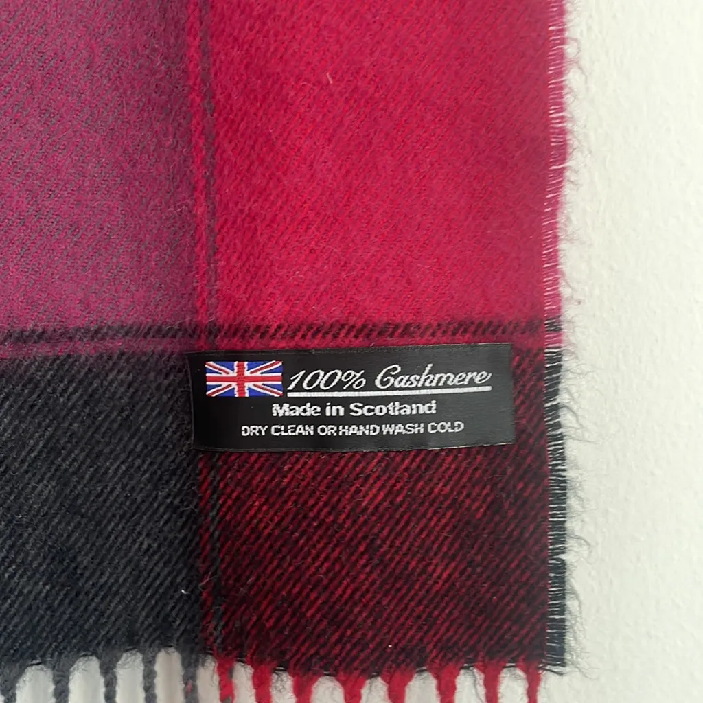 Cashmere Plaid Scarf Pink - Image 2